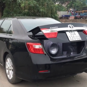 Cốp điện ô tô