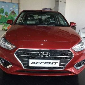do den xe Hyundai Accent 2