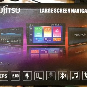 Màn hình Android Fujitsu theo xe Mercedes C200 được trang bị nhiều tính năng hiện đại