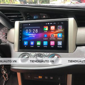 man-hinh-android-xe-innova