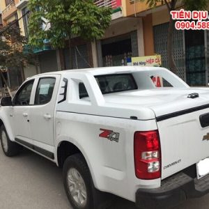 nap thung xe ban tai Colorado 4