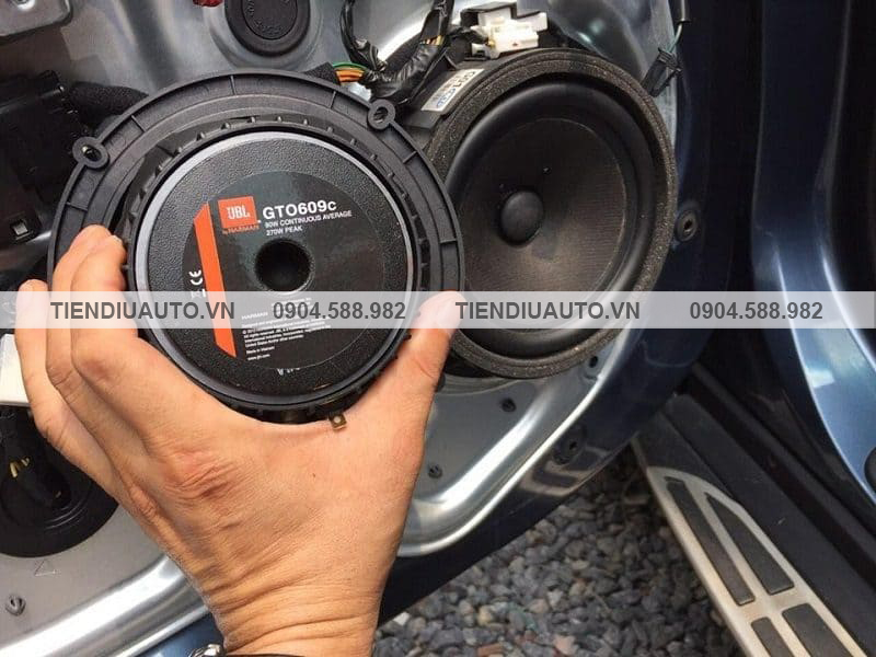 do loa oto jbl 4 1